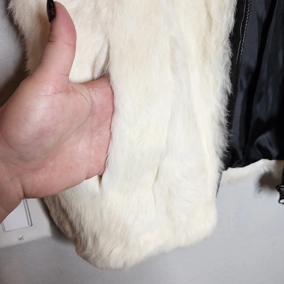 Saks Fifth Avenue Rabbit Fur Leather Zip Vest Women's Size Large Pockets - Picture 4 of 16